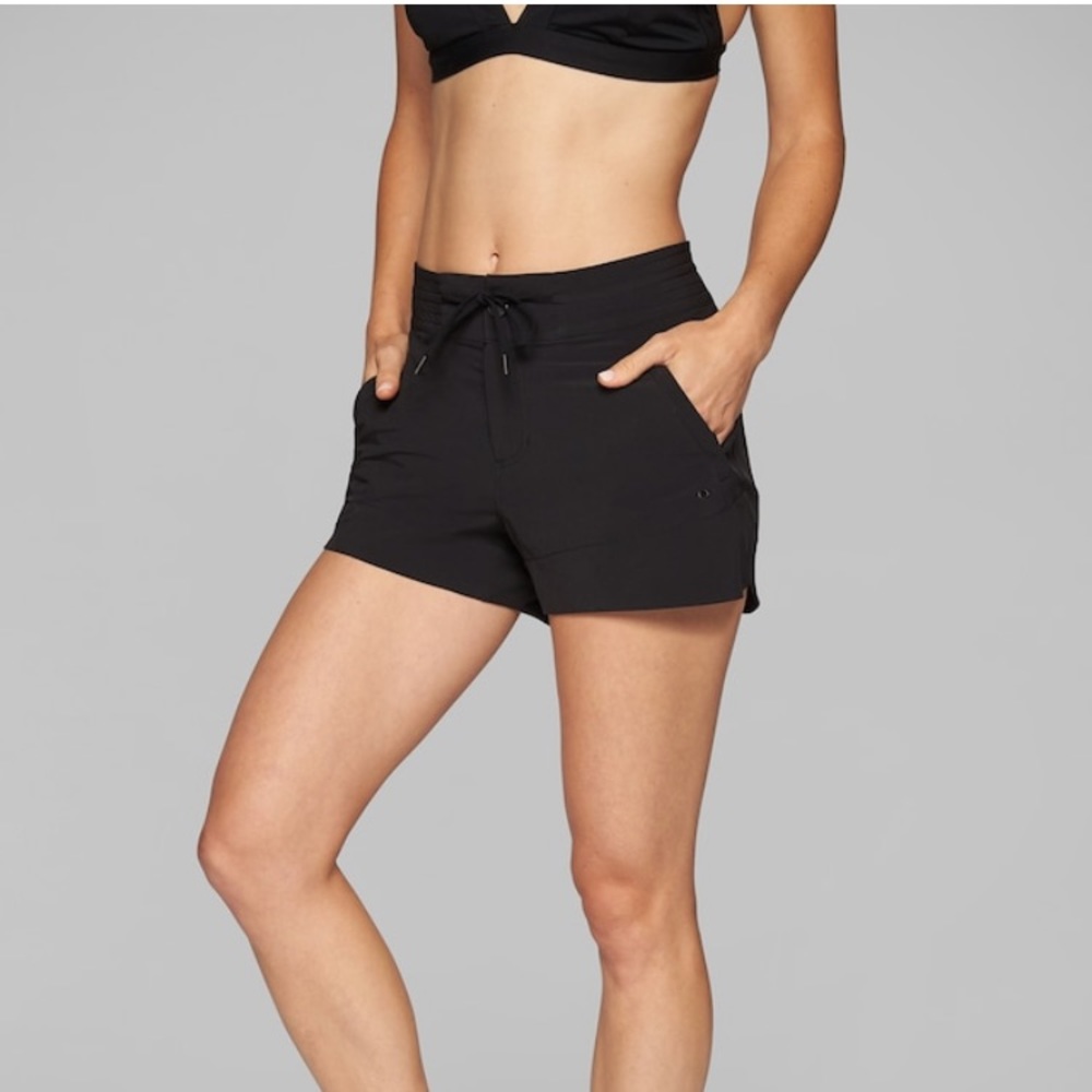 Athleta Hudson board shorts